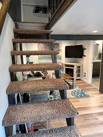 Furnished Finder property 240582_1 photo 4
