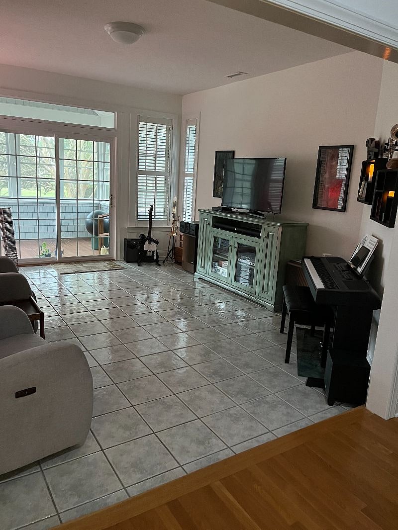 Furnished Finder property 240670_1 photo 13