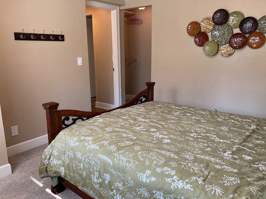 Furnished Finder property 240758_1 photo 17