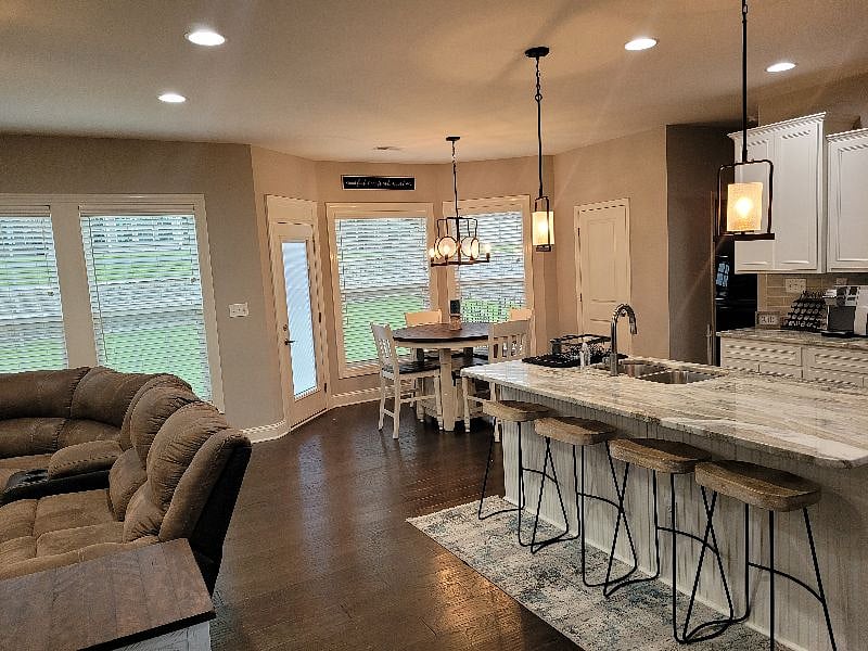 Livingroom/Kitchen