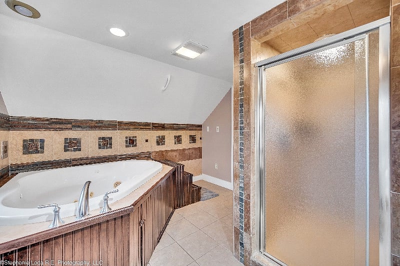 Furnished Finder property 241011_1 photo 8