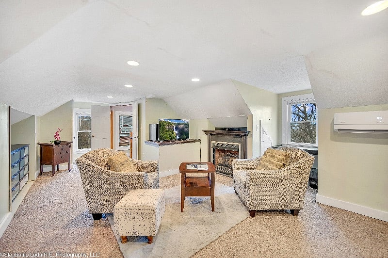 Furnished Finder property 241011_1 photo 4