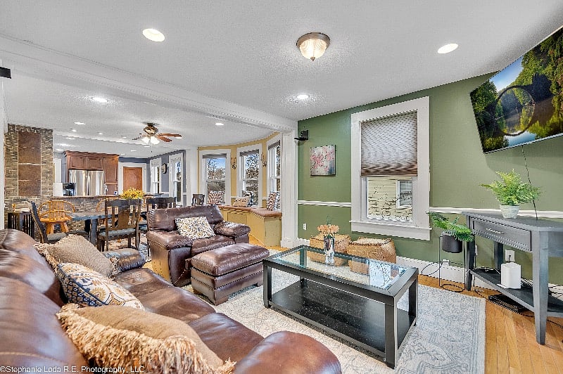 Furnished Finder property 241011_1 photo 18