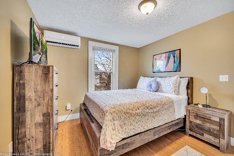 Furnished Finder property 241011_1 photo 24