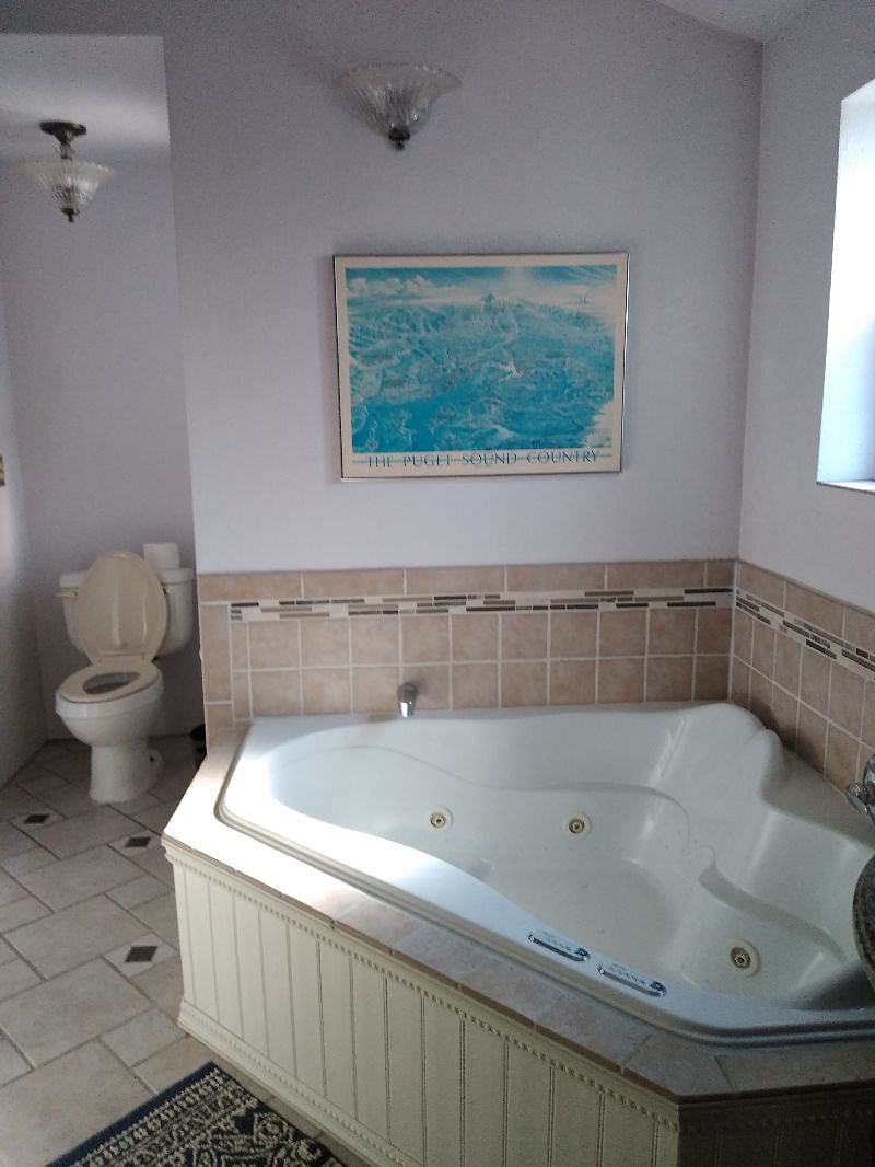 Furnished Finder property 241064_1 photo 14