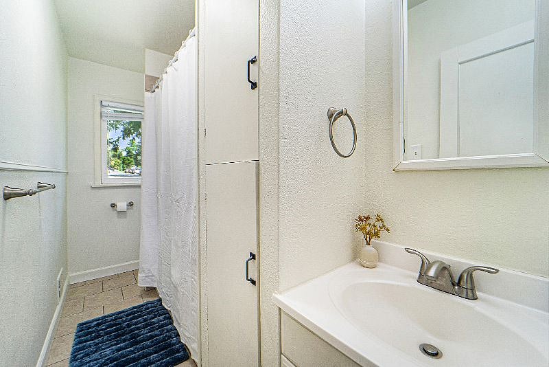 Furnished Finder property 241081_2 photo 8