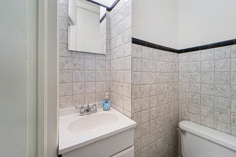 Furnished Finder property 241081_2 photo 10