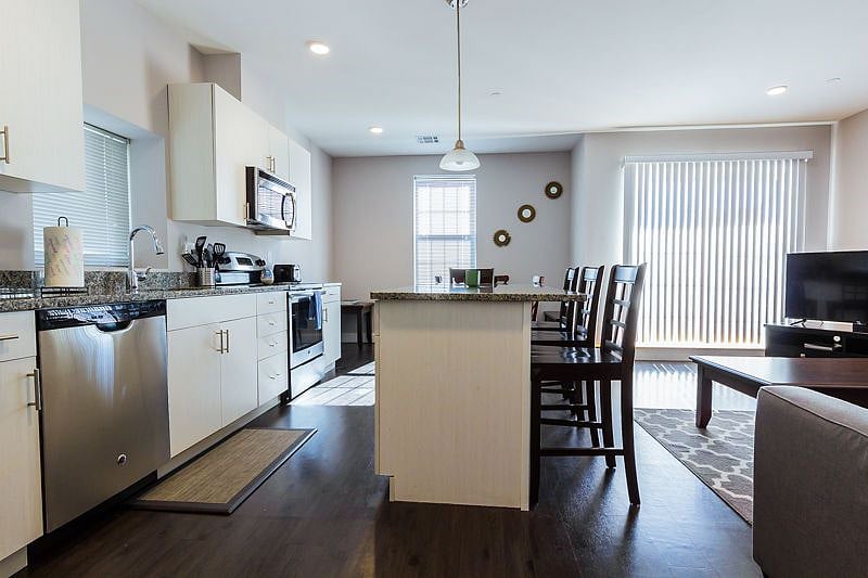 Furnished Finder property 241216_1 photo 3