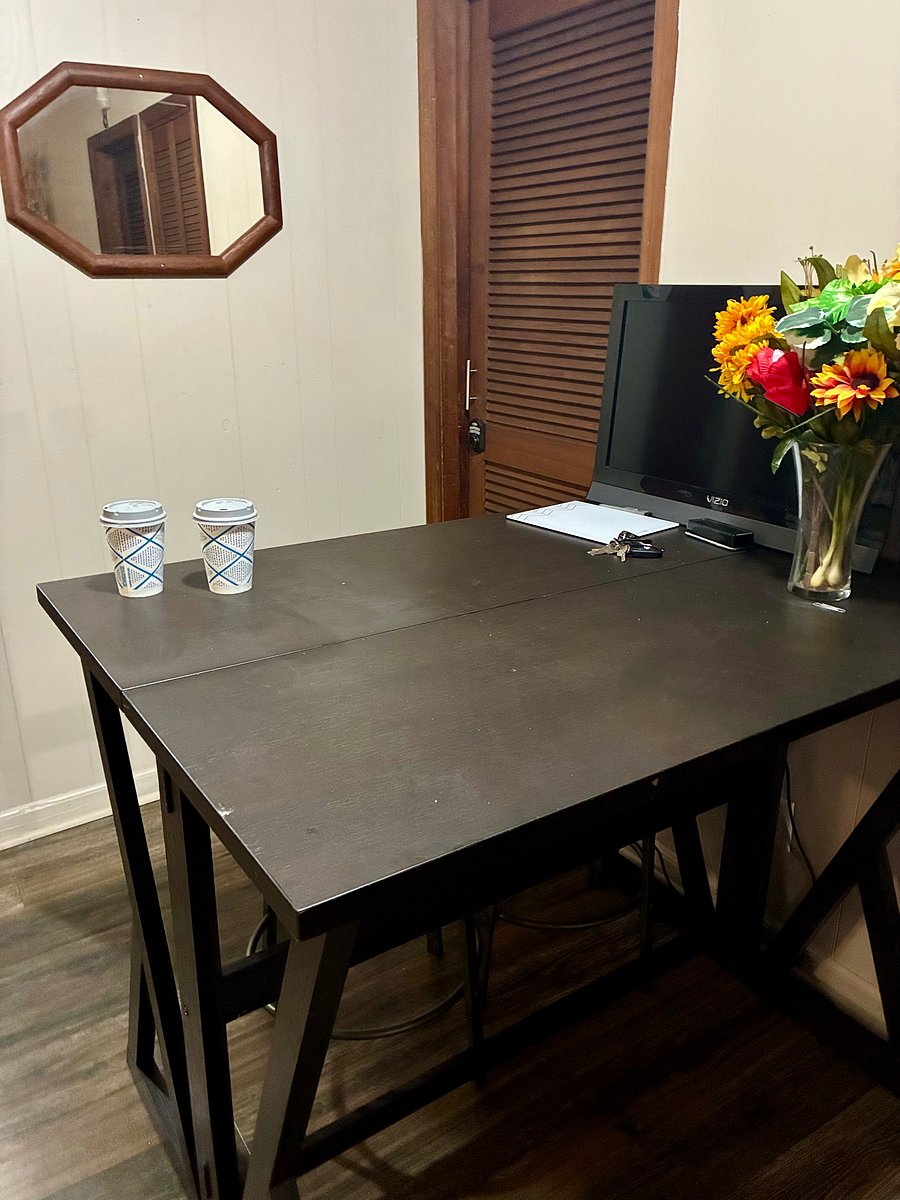 This multifunction space is here for whatever project you're interested in.