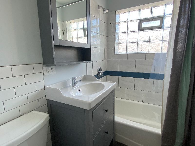 Furnished Finder property 241281_5 photo 30