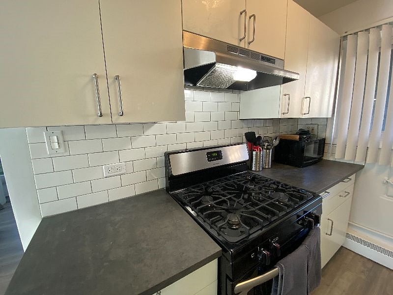 Furnished Finder property 241281_5 photo 25