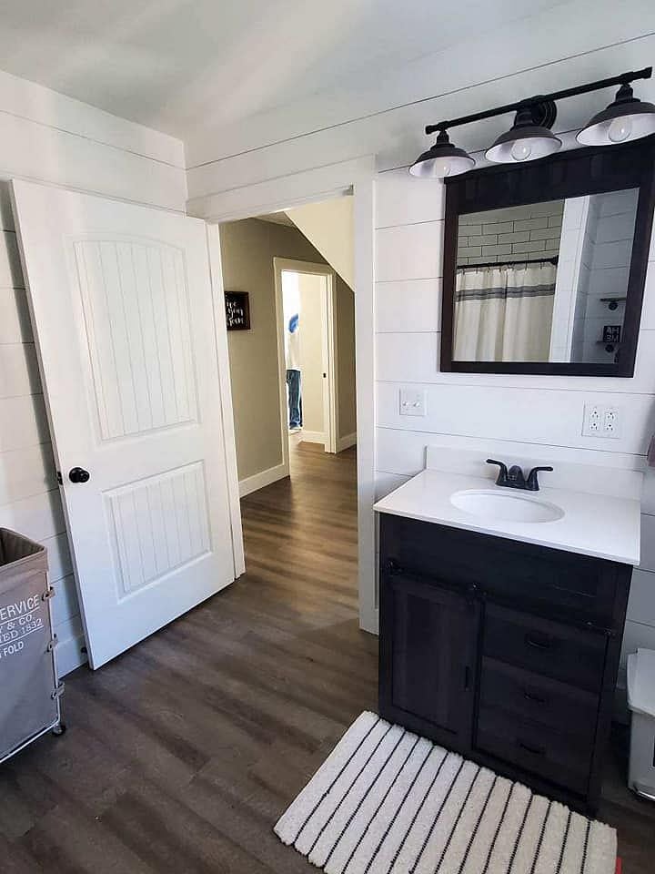 Furnished Finder property 241400_1 photo 6