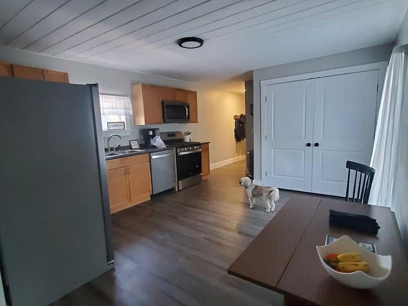 Furnished Finder property 241400_1 photo 10