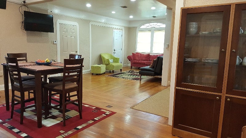 Furnished Finder property 241533_1 photo 1