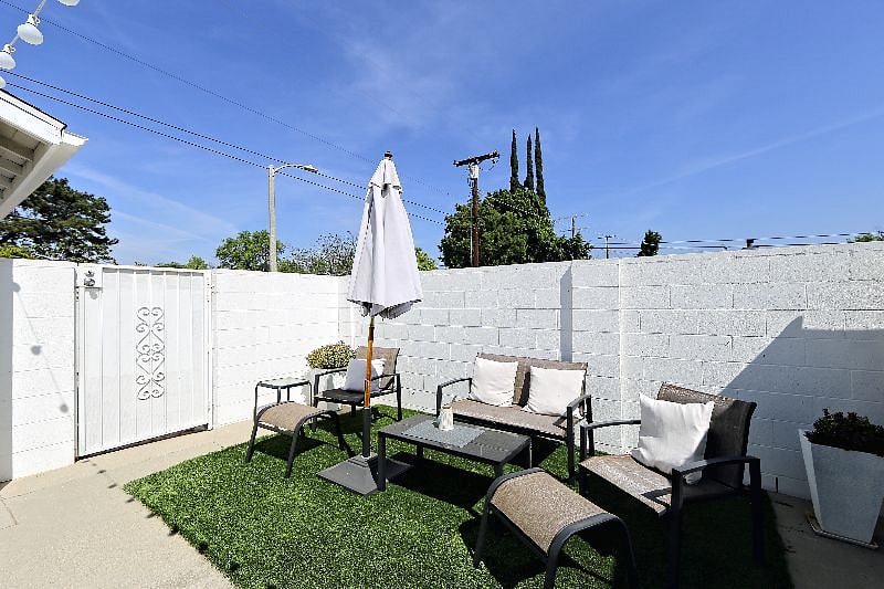 Furnished Finder property 241598_1 photo 18