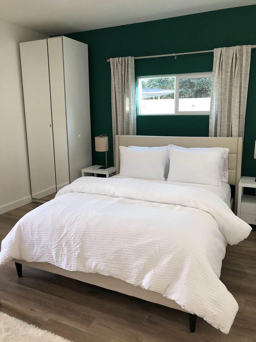 Furnished Finder property 241598_1 photo 16
