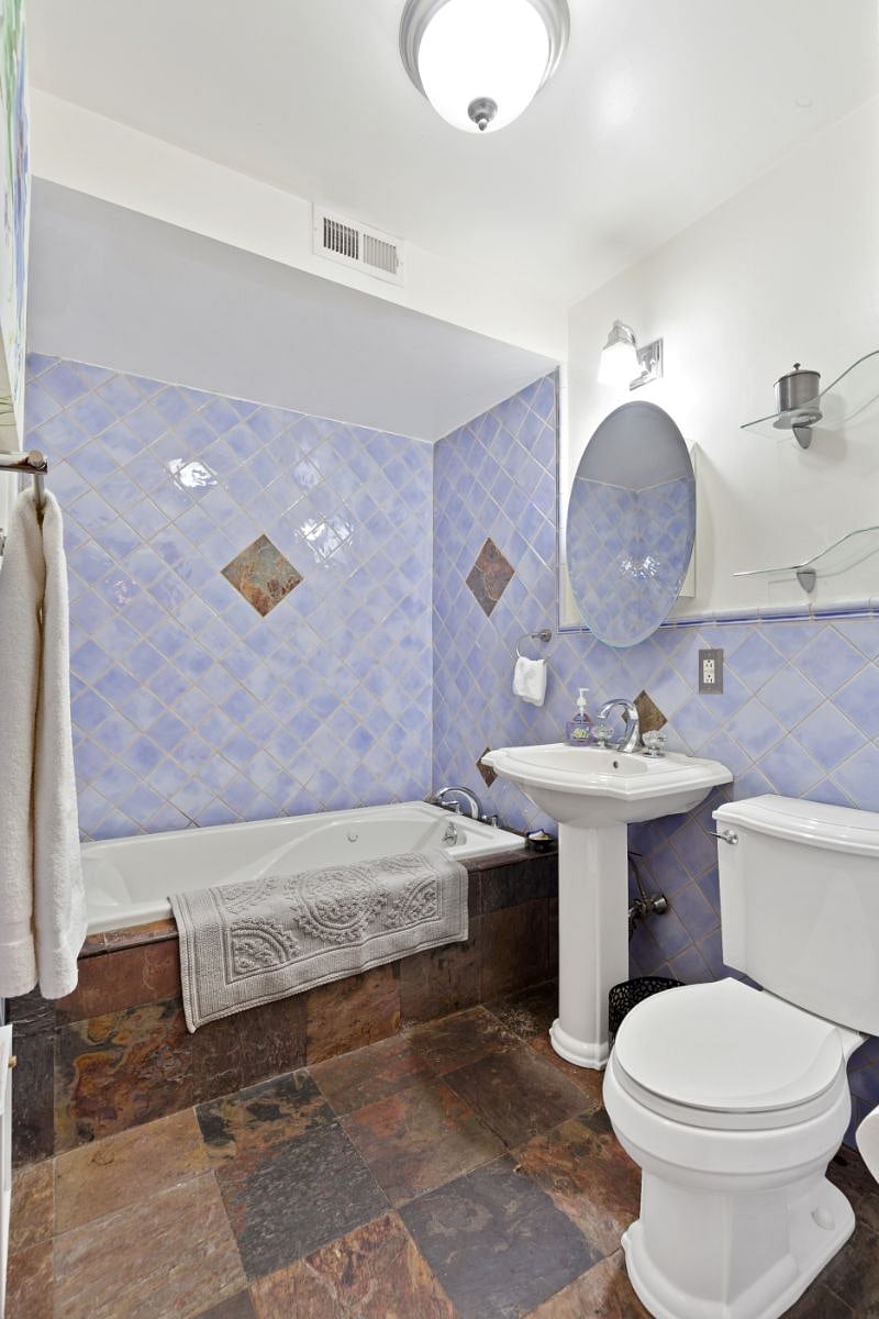 Furnished Finder property 241670_1 photo 10