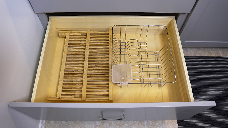 Dish rack.