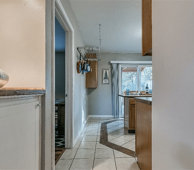 Furnished Finder property 241702_1 photo 8
