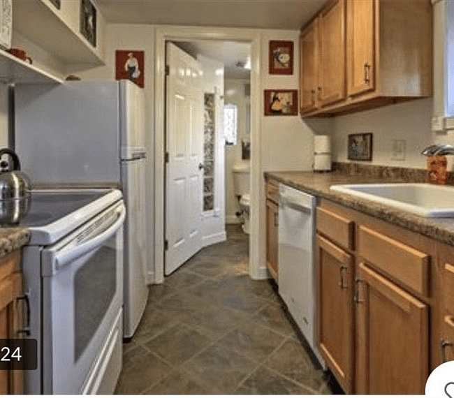 Furnished Finder property 241770_1 photo 9