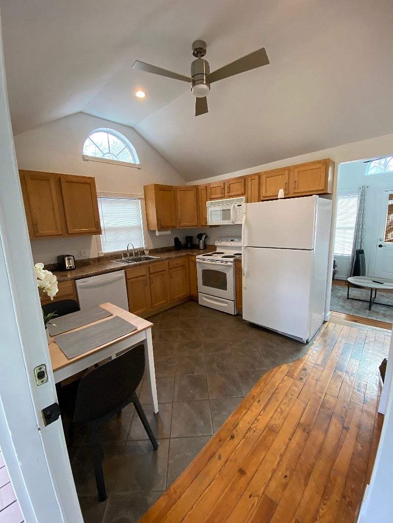 Furnished Finder property 241770_2 photo 20