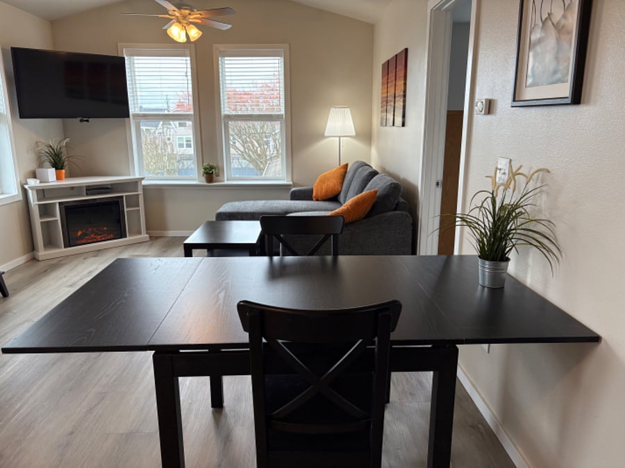 Furnished Finder property 241836_1 photo 17