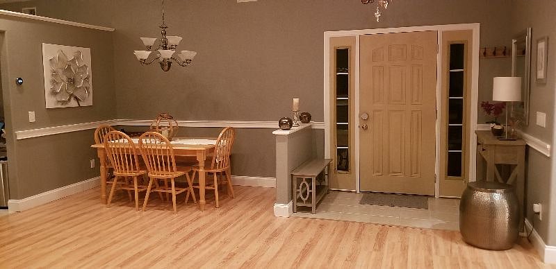 Dining room / Entrance