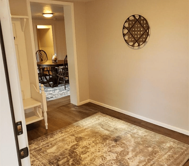Furnished Finder property 241855_1 photo 3