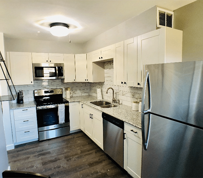 Furnished Finder property 241893_1 photo 4