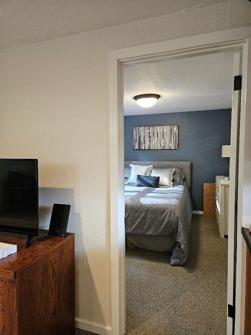 Furnished Finder property 241906_1 photo 13