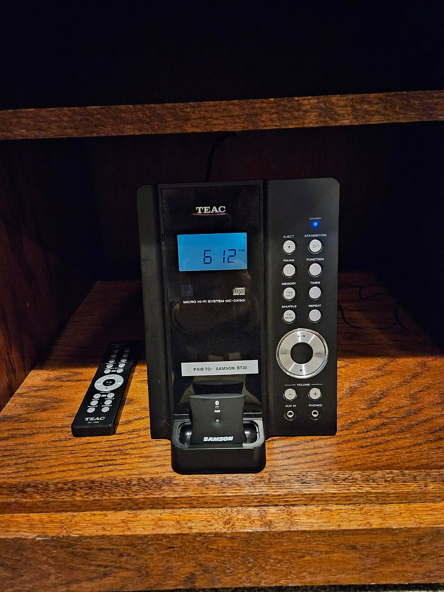 Bluetooth stereo system with speakers.