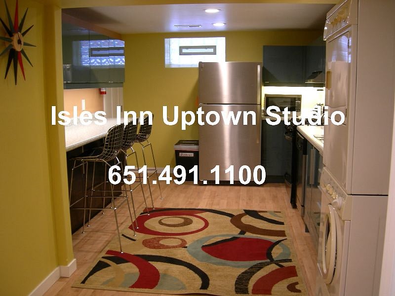 Furnished Finder property 241914_1 photo 3