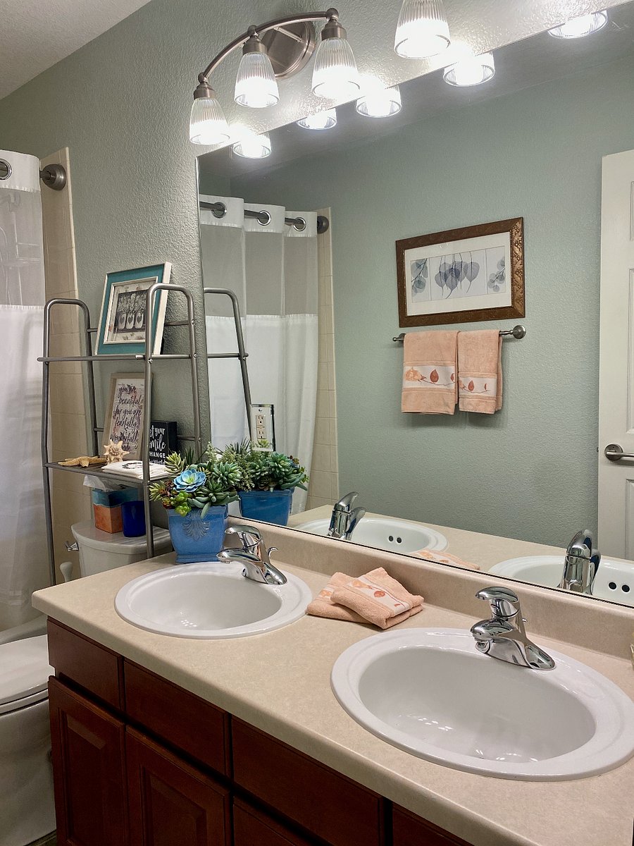 Furnished Finder property 242120_1 photo 10
