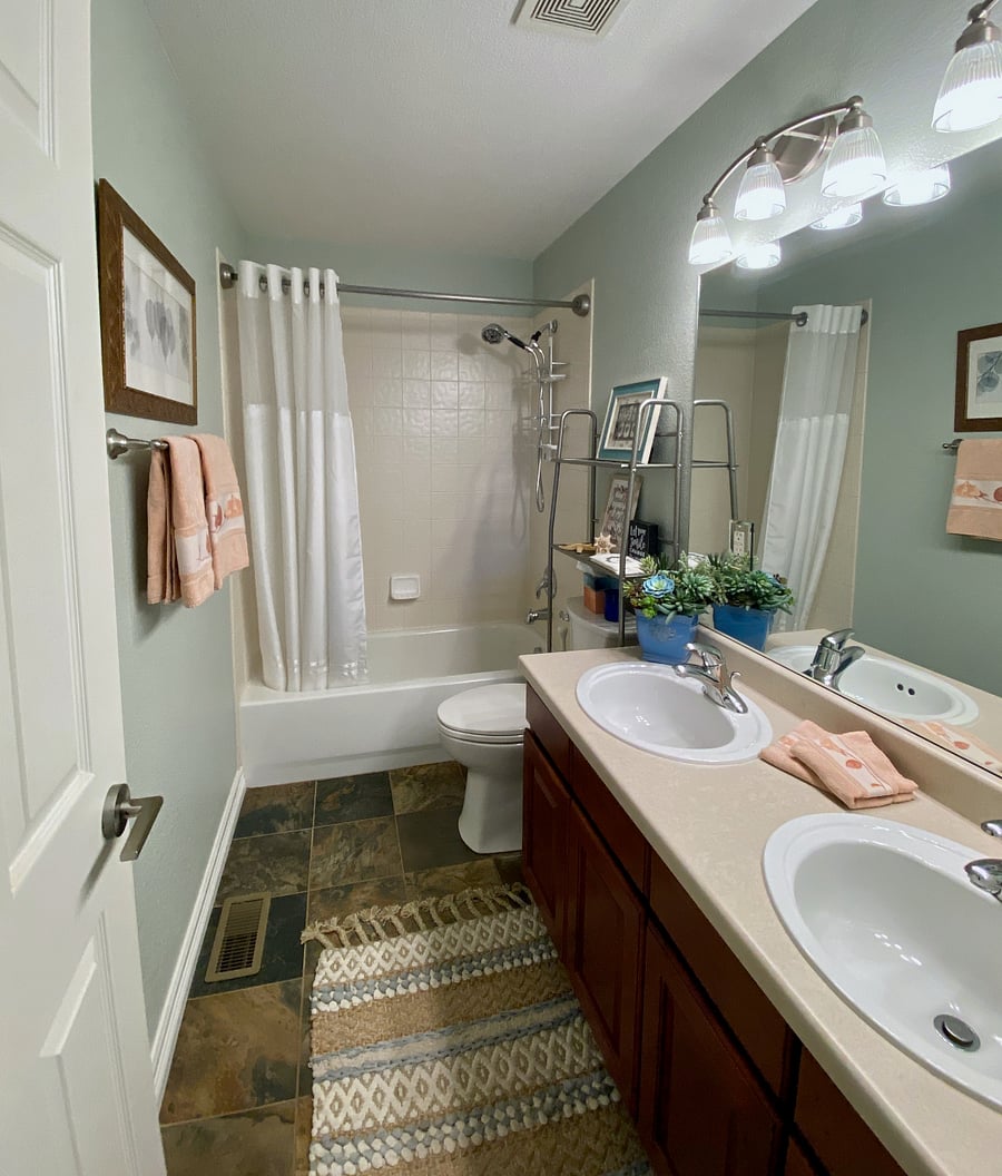 Furnished Finder property 242120_1 photo 8