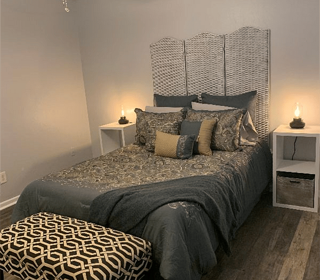 Guest bedroom 