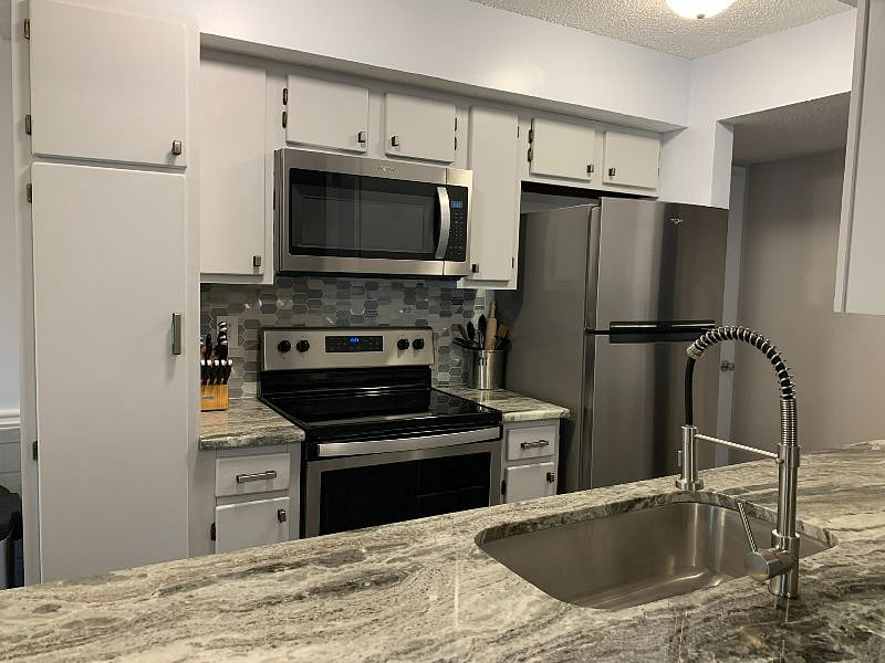 Furnished Finder property 242138_4 photo 16