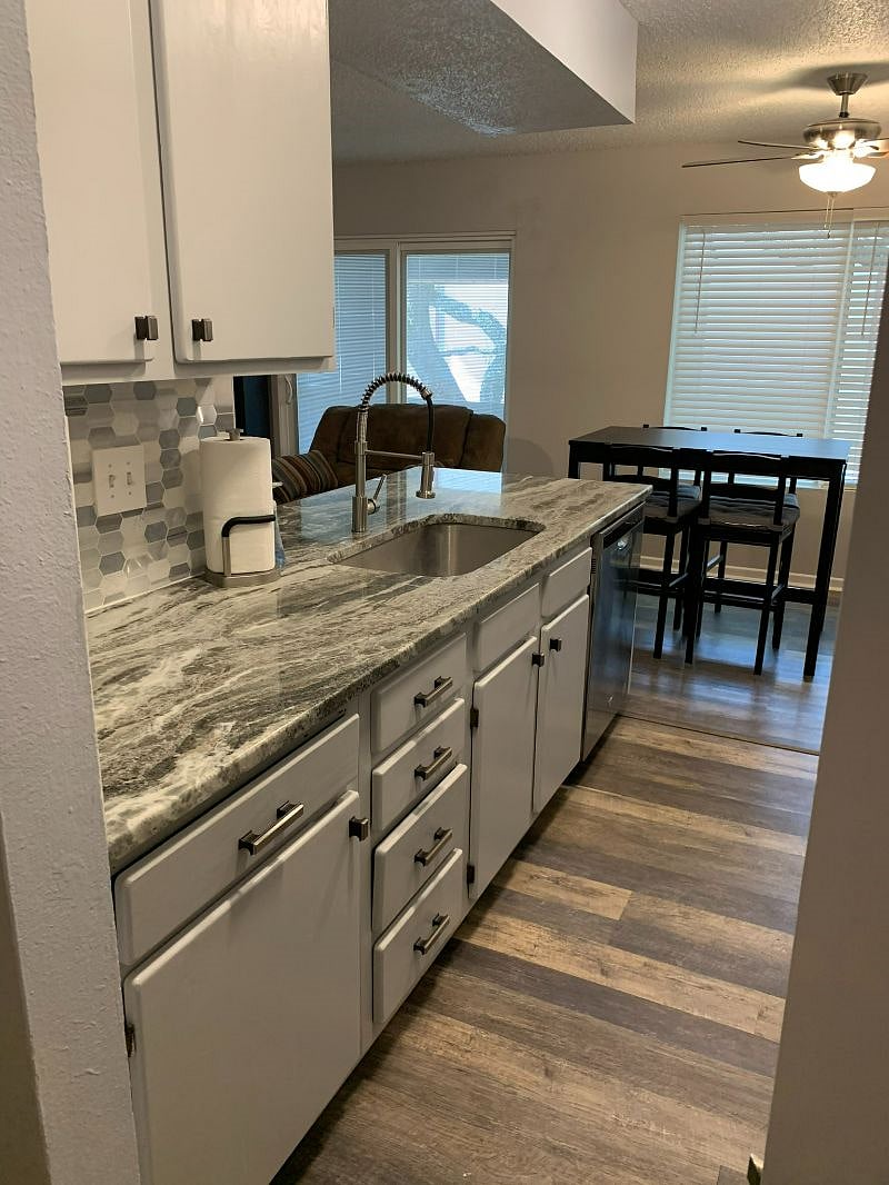 Furnished Finder property 242138_4 photo 17