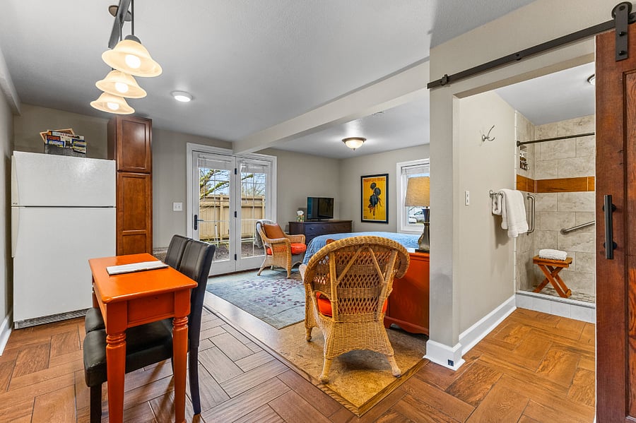 Furnished Finder property 242170_1 photo 7