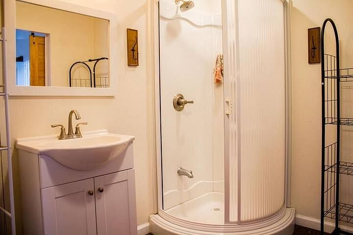 Furnished Finder property 242240_1 photo 8
