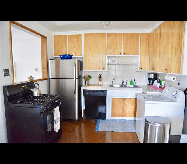Furnished Finder property 242274_1 photo 17