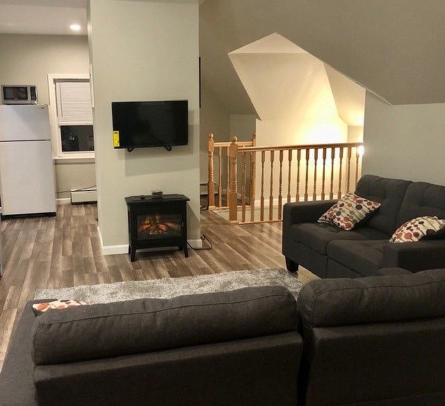 Furnished Finder property 242307_1 photo 3