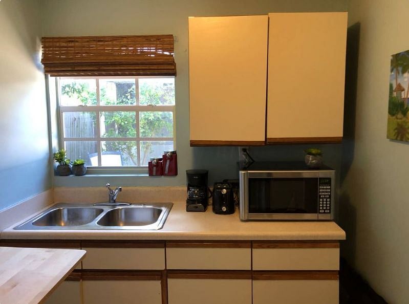 Furnished Finder property 242325_3 photo 3