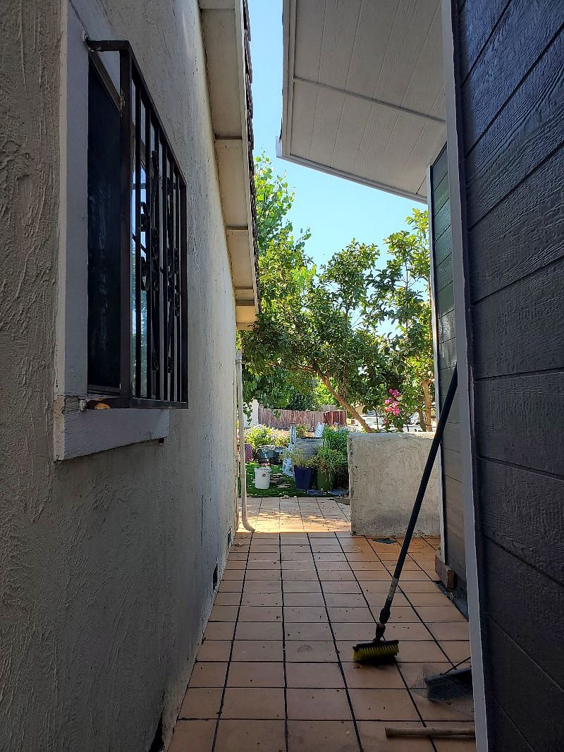 Furnished Finder property 242539_1 photo 10