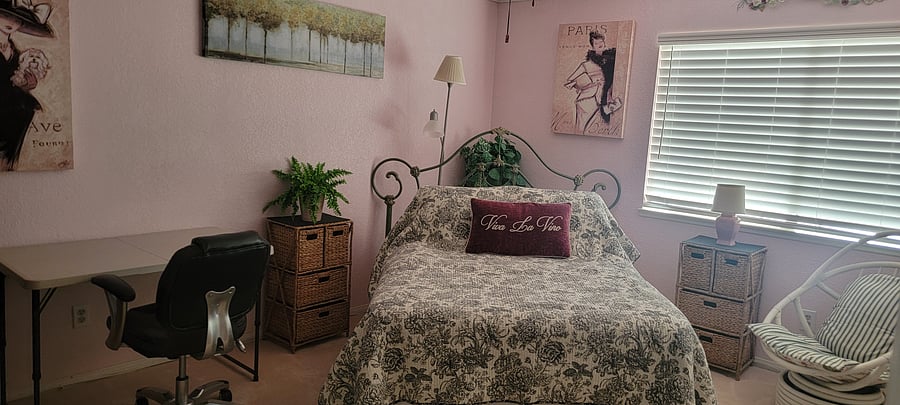 Furnished Finder property 242581_1 photo 3