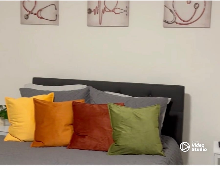 unit 07 full bed