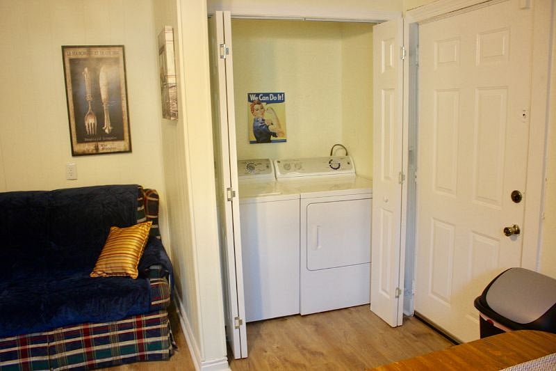 Furnished Finder property 242714_1 photo 12