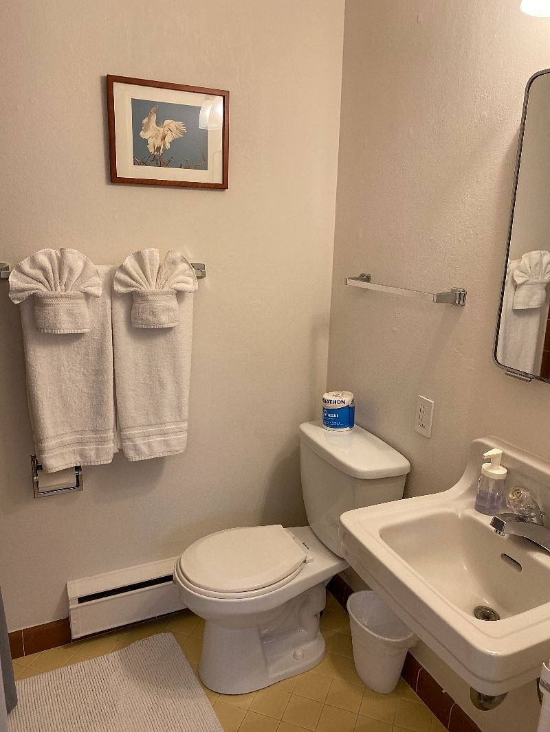 Unit 12 bathroom
