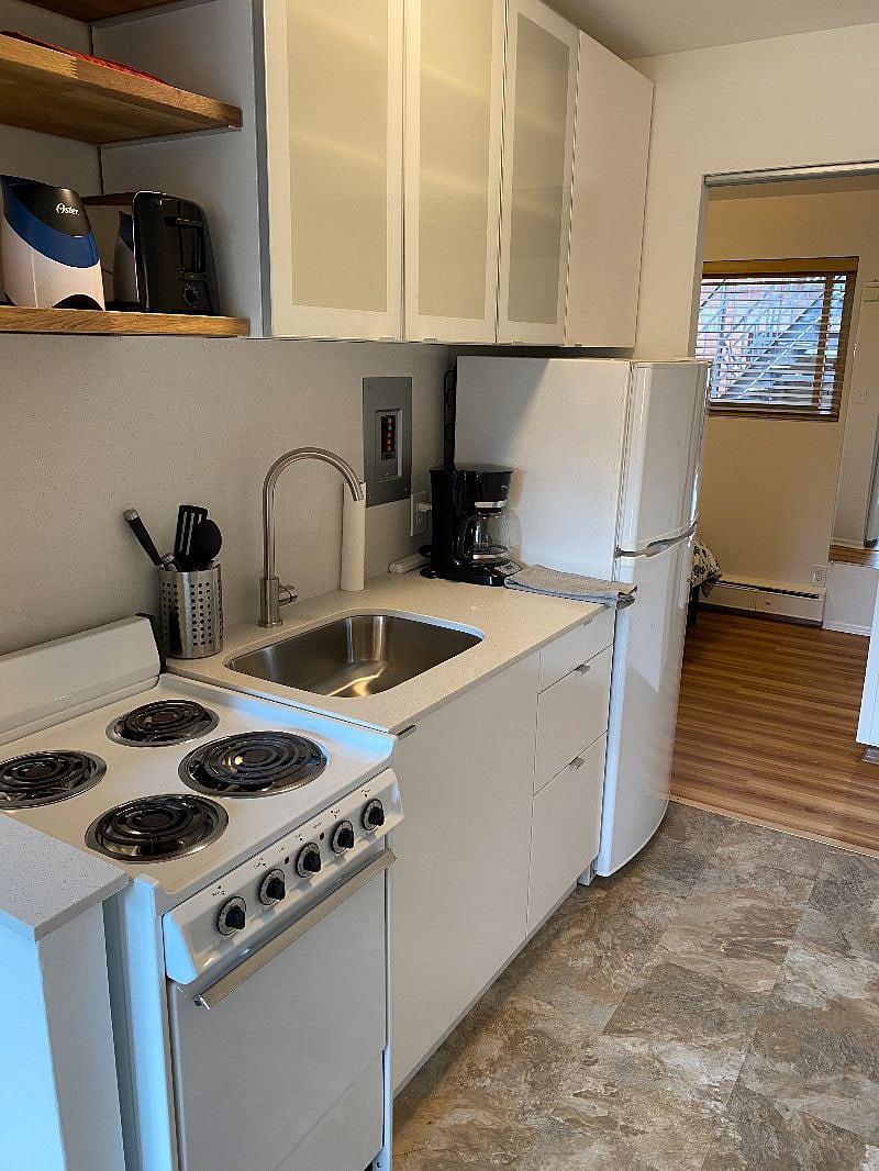 Unit 12 kitchen