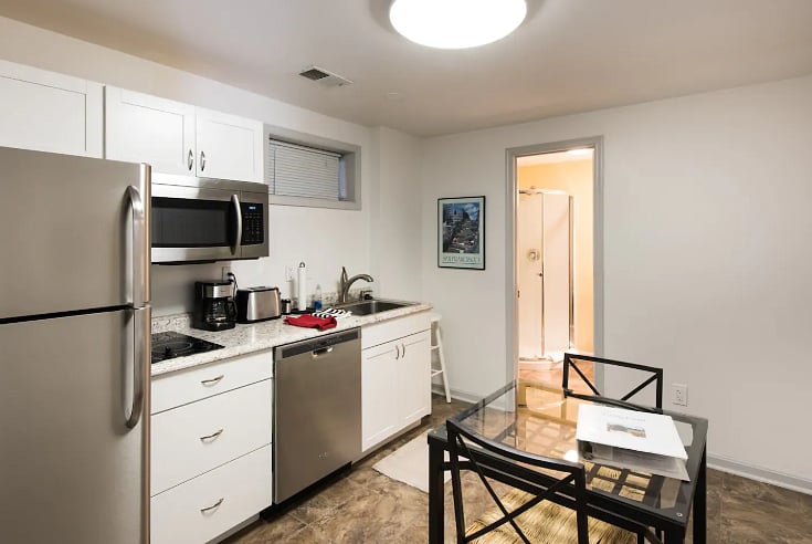 Furnished Finder property 242816_1 photo 9