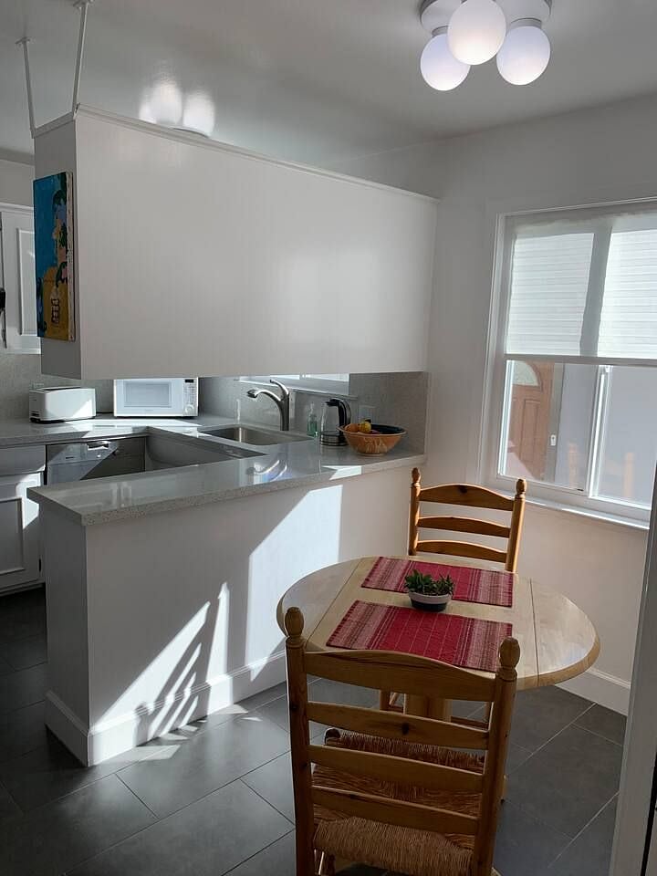 Furnished Finder property 242985_1 photo 5